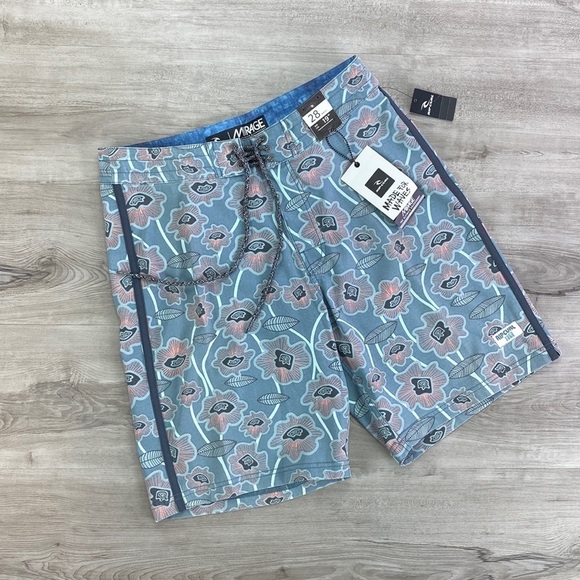 RIP CURL- SUN DRENCHED RAYS BOARD SHORTS - Picture 1 of 12